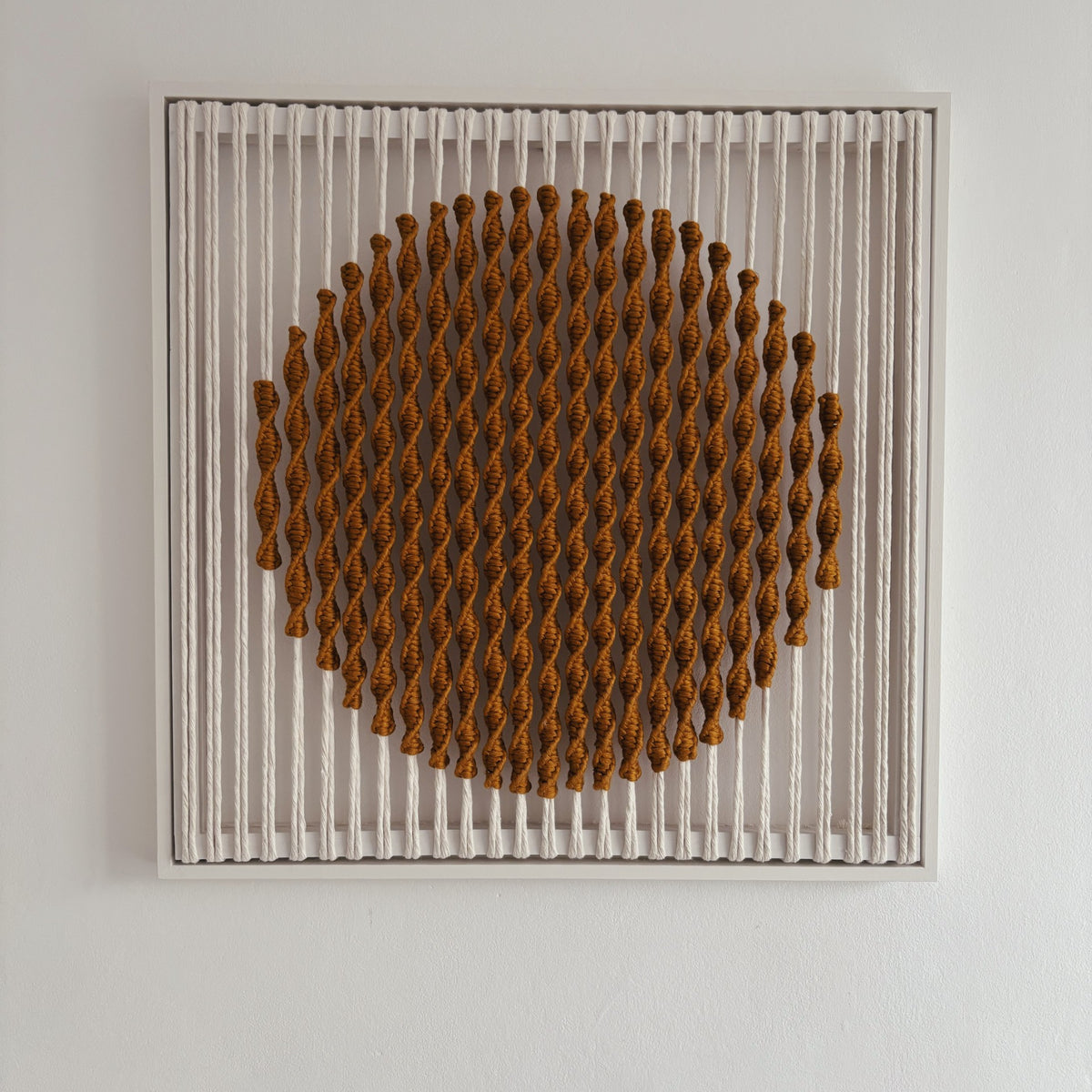 Macrame Wall Art - Framed Howl rust – KELMI